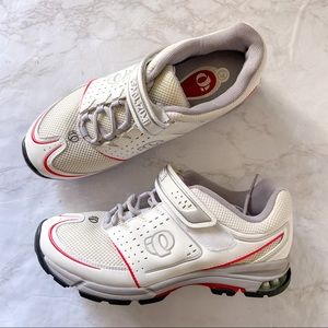 Pearl iZUMi X-Road 5792 Cycling Shoes